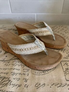 Beaded Cork Wedges